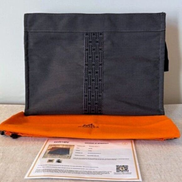 Hermes Herline Clutch + COA/Dust Bag - Picture 1 of 11